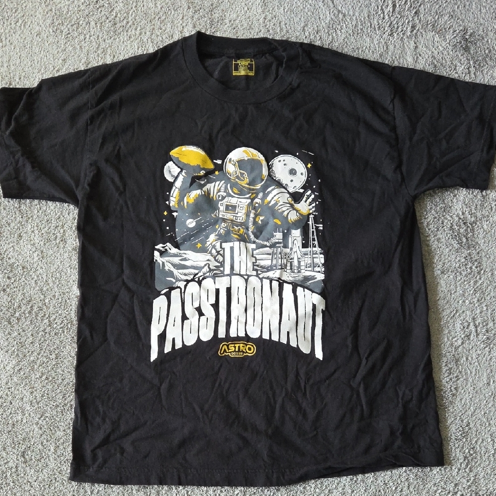 Astr Black Graphic Tee - Short Sleeve